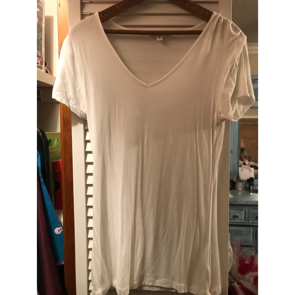 plain white top
